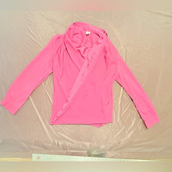 Amanda Uprichard Fuchsia Long Sleeve Drape Front Silk Blouse Size Small MSRP$198 - Picture 3 of 11